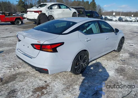 2023 Nissan Altima Sr Fwd z USA, uszkodzony, nr VIN 1N4BL4CV8PN422566